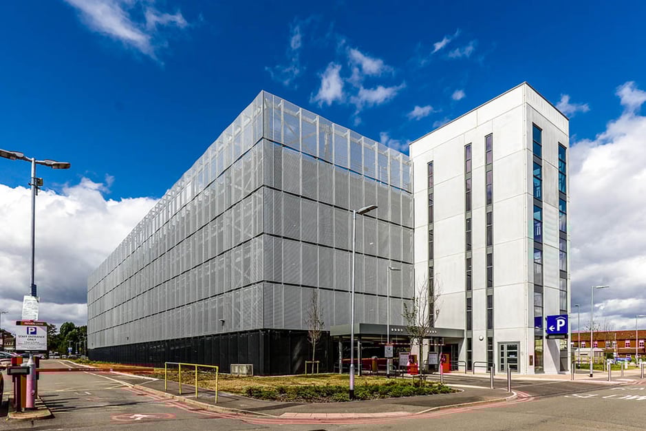 EX30960_5311_CITY HOSPITAL_MSCP_ARCHITECTURAL FACADE_PRO_ BIRMINGHAM_4STAR-080