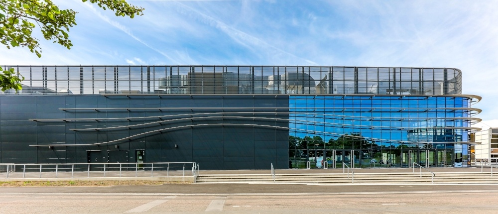 EX18946_4544_FARNBOROUGH AIRPORT, EXHIBITION & CONFERENCE_FARNBOROUGH_BRISE SOLEIL_PRO_5STAR (35)-940180-edited