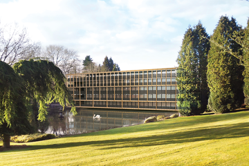 Façade Gives Alderlerly Park 'Architectural Significance' | Maple