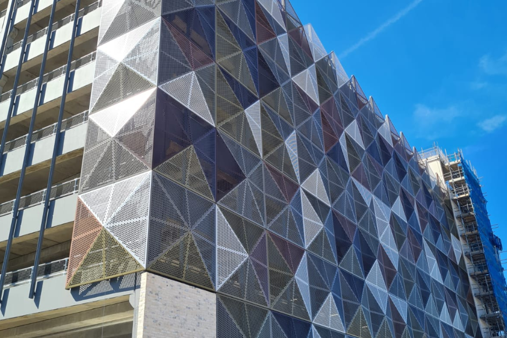 Maple to replace temporary mural on Brentford MSCP with panel façade