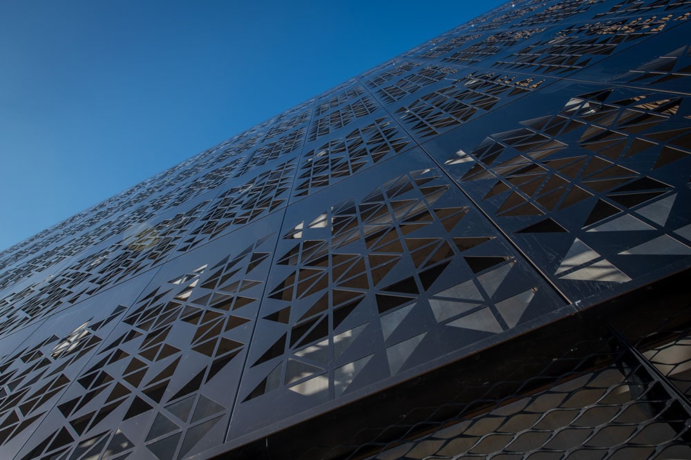 EX31618_5528_NORTH MANCHESTER GENERAL HOSPITAL_CAR PARK_ARCHITECTURAL FACADE_PRO_MANCHESTER_5STAR-7-min