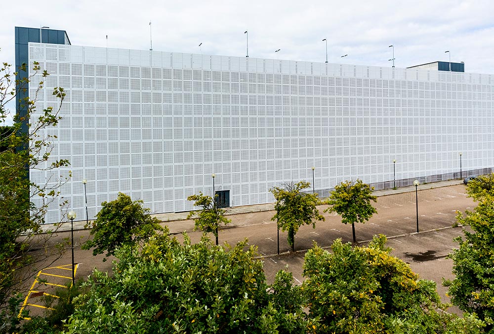 Top marks for new Maple car park façade project in Milton Keynes