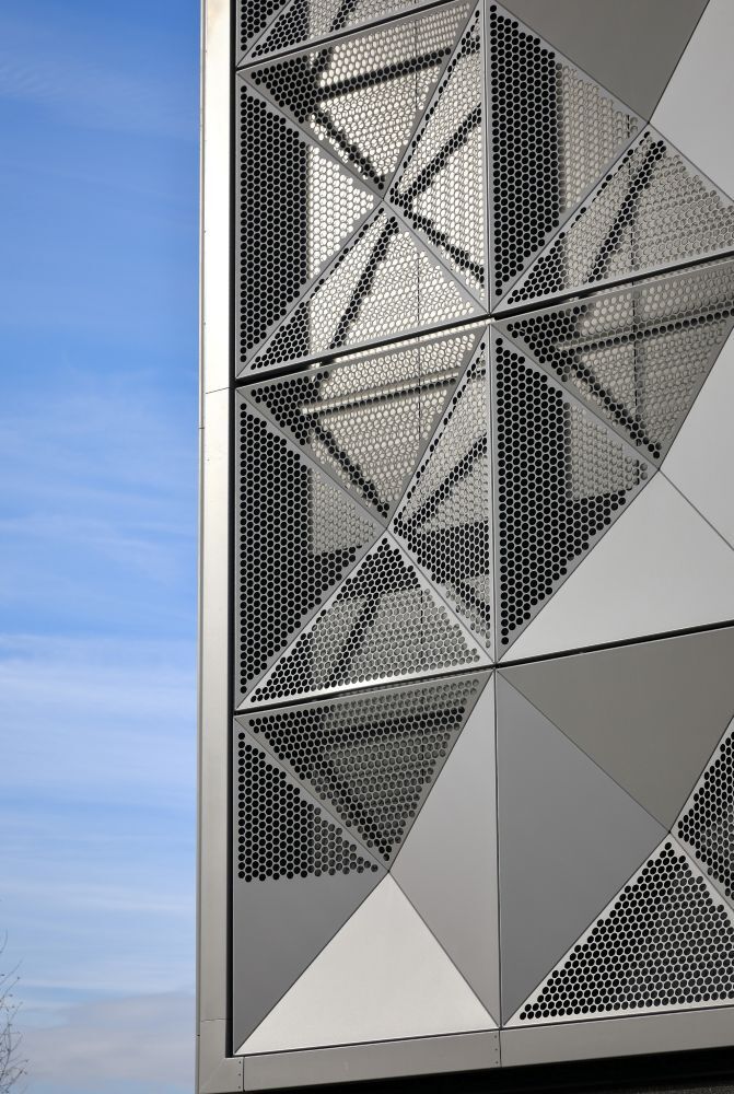 Continuum architectural facade feature image