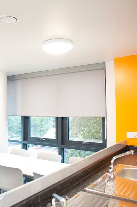 solaire roller blinds feature image