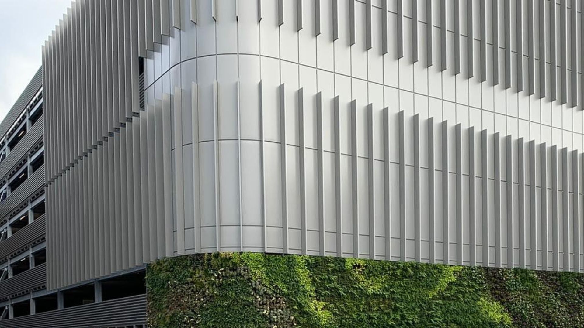 GLASSHOUSE 1920 x 1080 px (3)