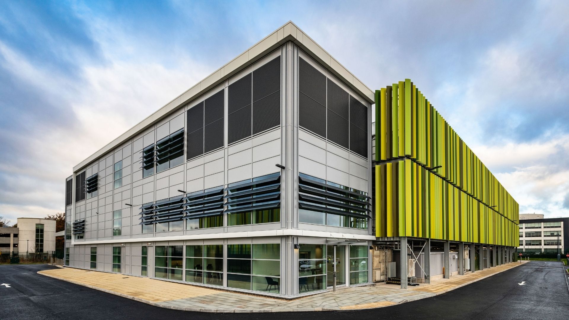 KAO Data  1920 x 1080 px (1)