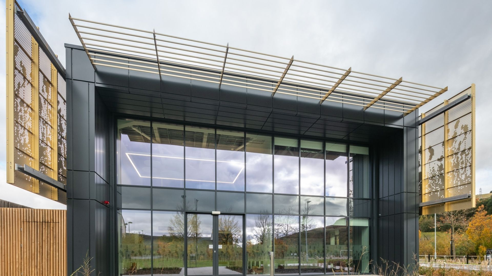 NATIONAL DIGITAL EXPLOITATION CENTRE 1920 x 1080 px (4)