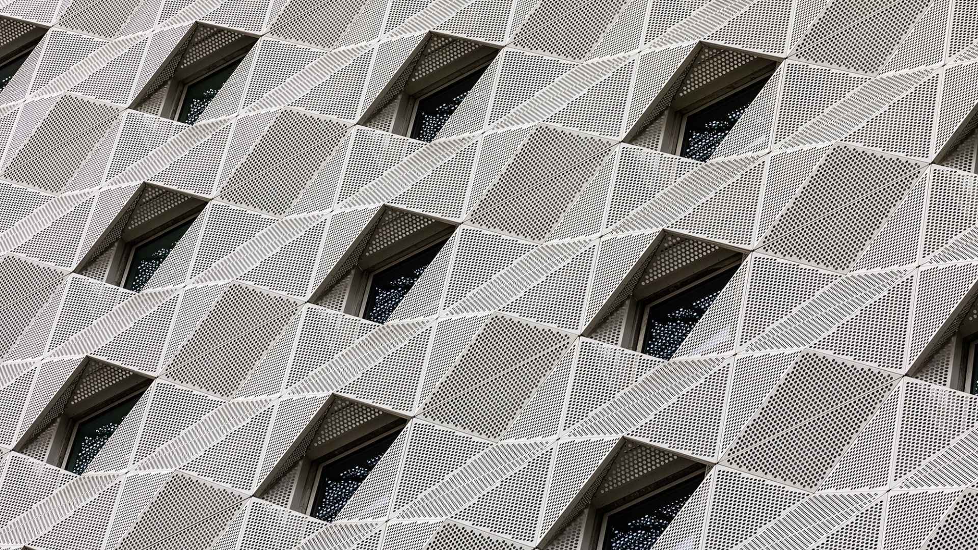 PREMIER INN CIRCLE SQUARE 1920 x 1080 px (3)