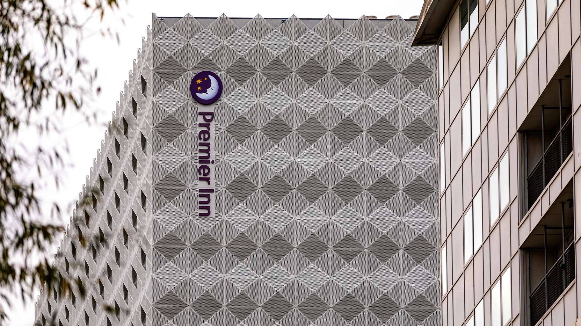 PREMIER INN CIRCLE SQUARE 1920 x 1080 px (5)