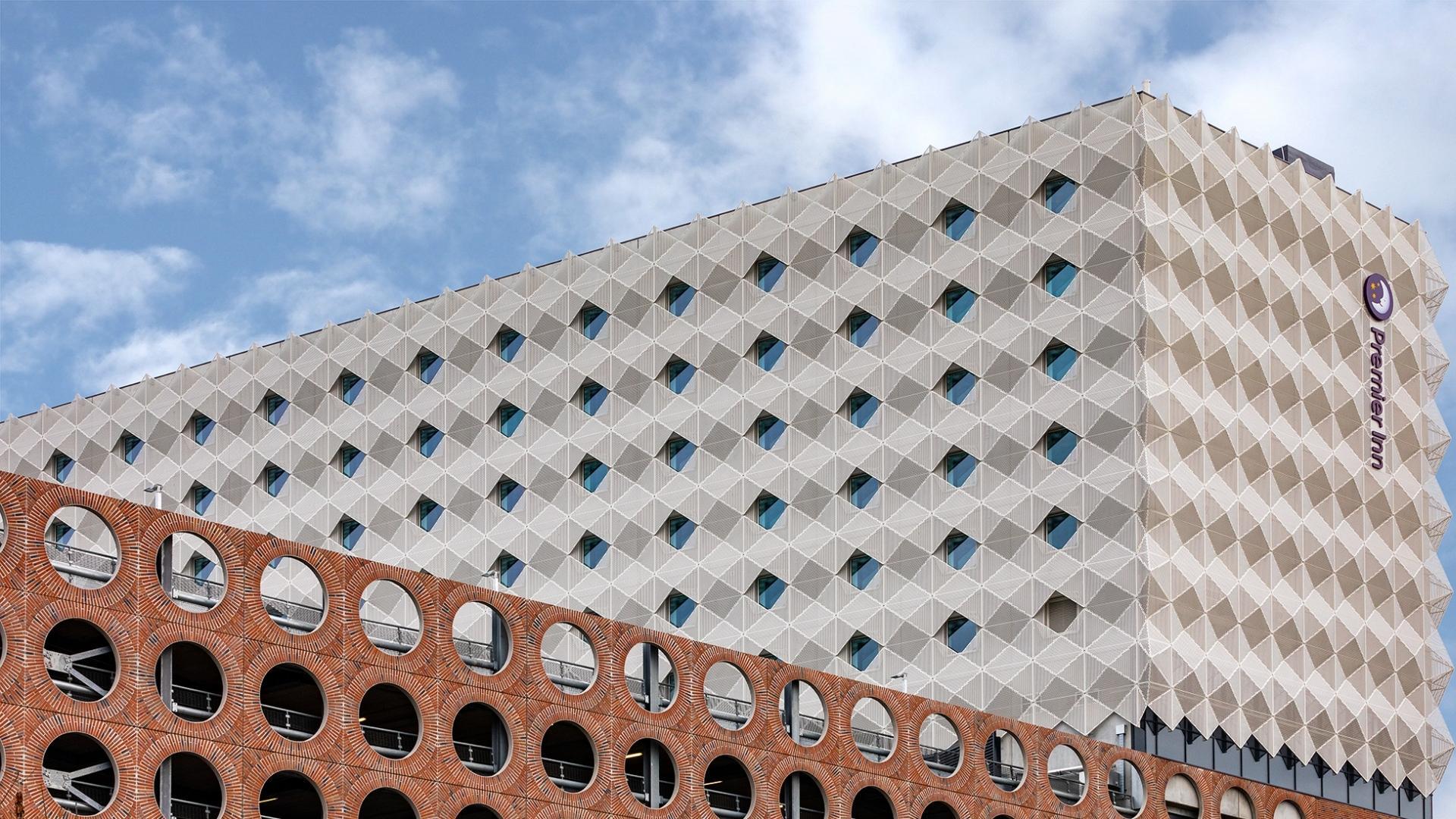 PREMIER INN CIRCLE SQUARE 1920 x 1080 px