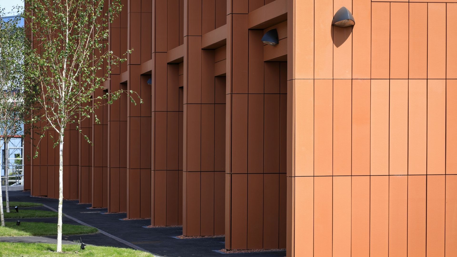 Royal Oldham Hospital 1920 x 1080 px (3)