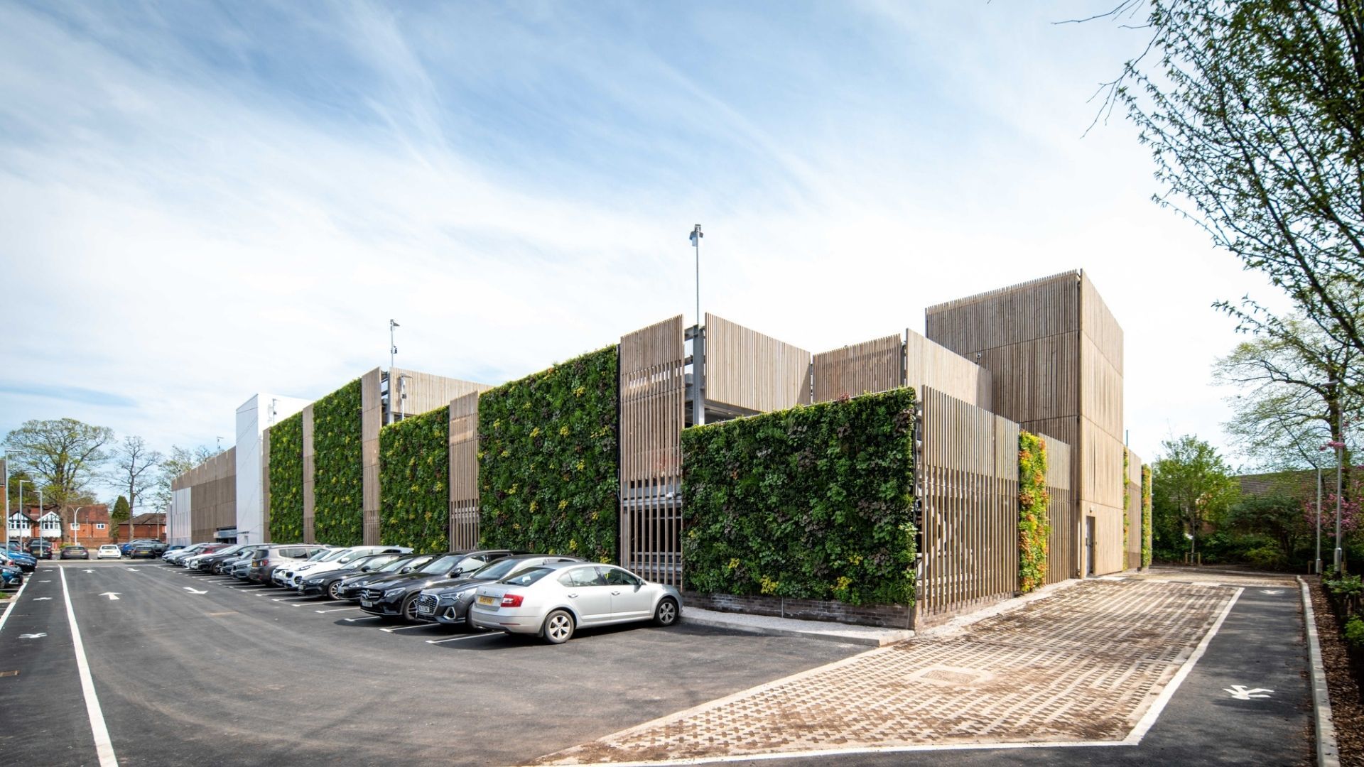 The Christie 1920 x 1080 px (4)