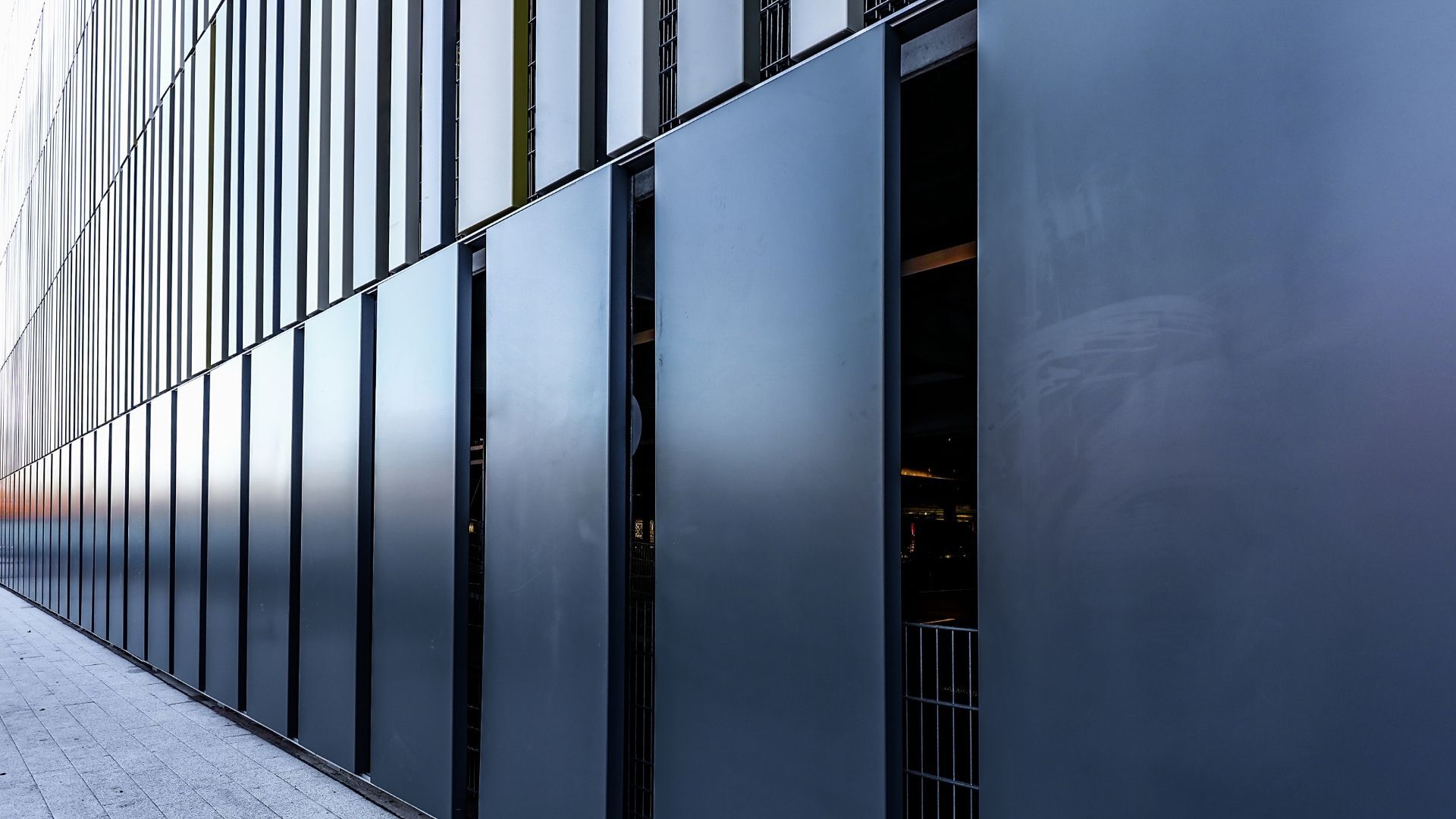 UNI OF WARWICK 1920 x 1080 px (2)