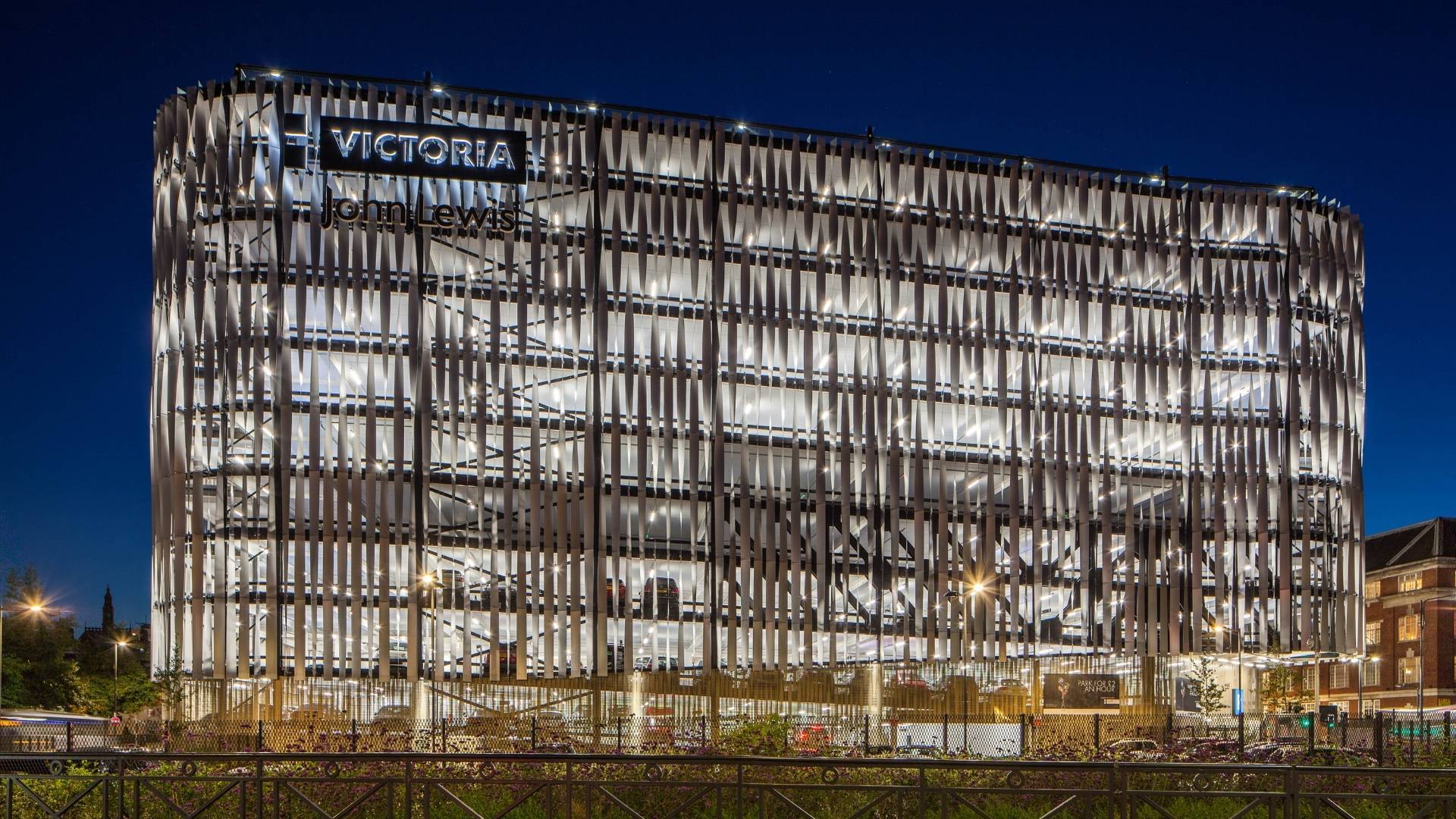 VICTORIA GATE 1920 x 1080 px (4)