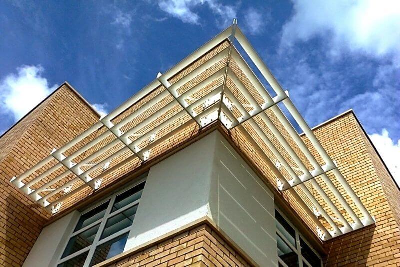 Ventilation Louvres & Brise Soleil Protect Beneden Hospotal | Maple