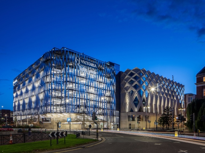 Twisted Fin Architectural Facades Helps Win Awards | Maple