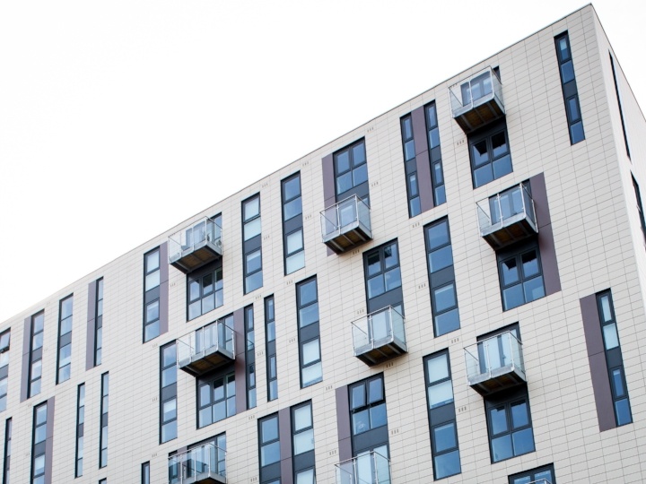 Roller & Venetian Blinds Installed At New Bailey Apartments | Maple