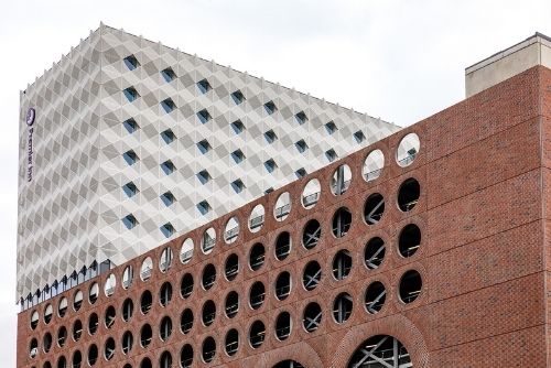 Maple supply and install architectural façade in Manchester development
