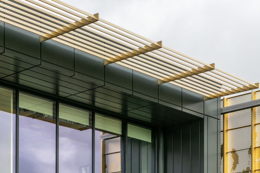 Maple outline the benefits of Skyvane® brise soleil system